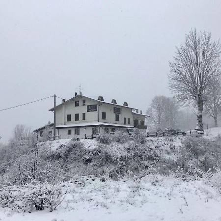 La Buca Delle Fate Ristorante Albergo Пьевепелаго Экстерьер фото